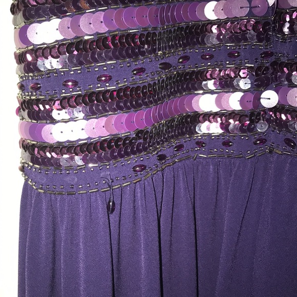 Formal dress, Woman’s size 8 - Picture 7 of 8